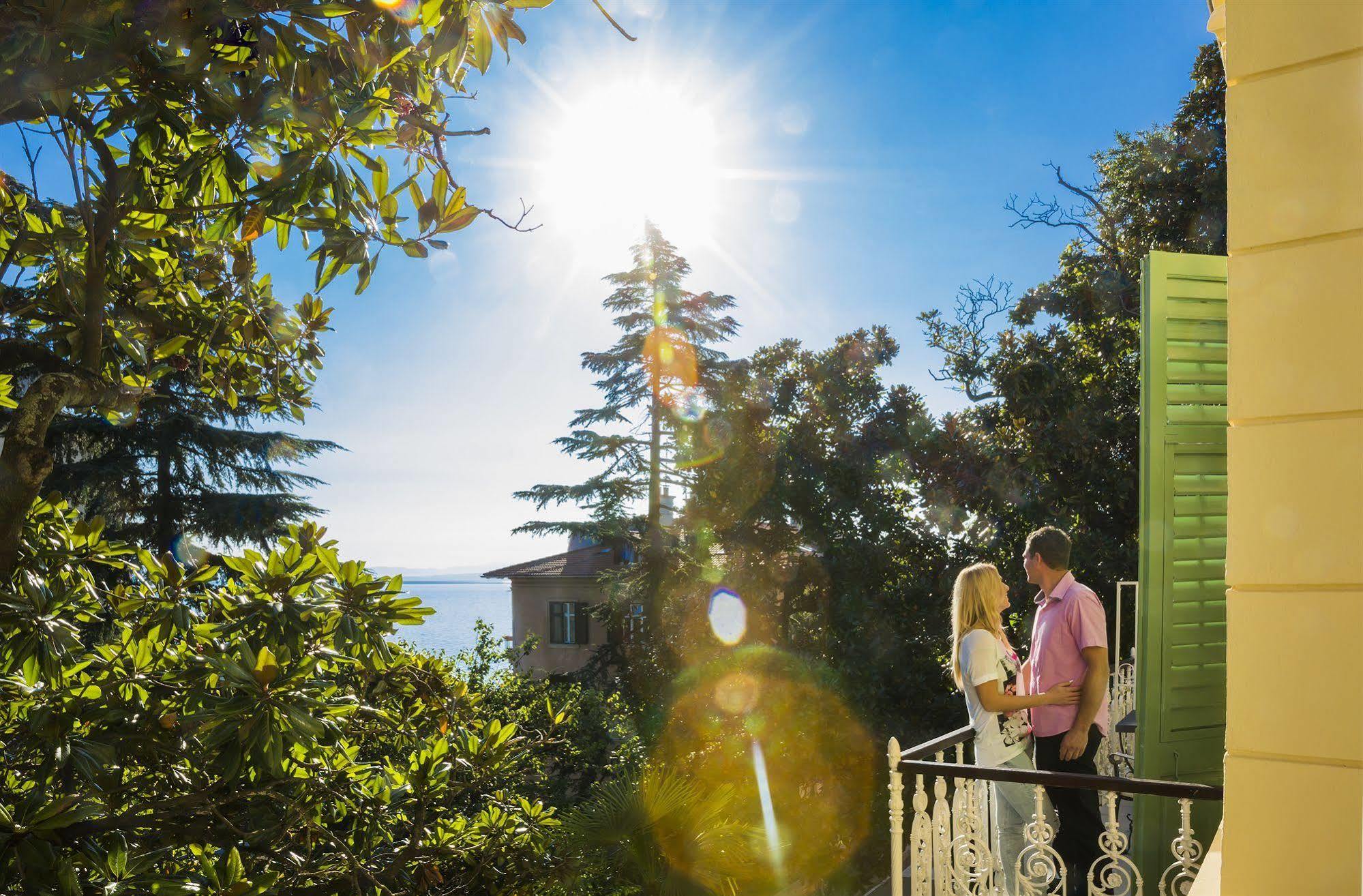 Remisens Villa Elsa Lovran Exteriör bild