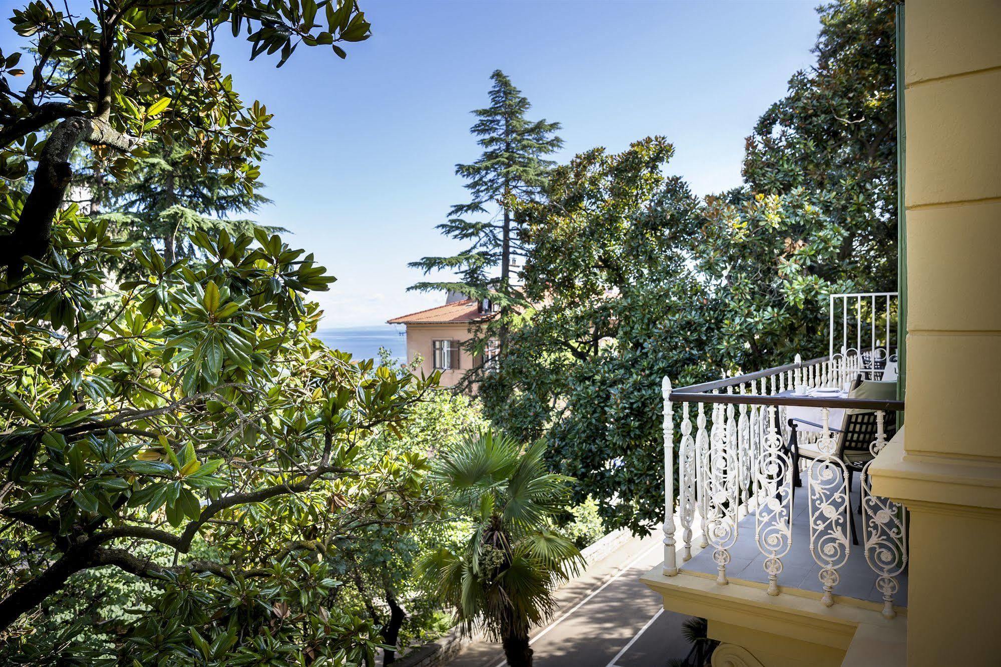 Remisens Villa Elsa Lovran Exteriör bild